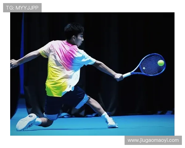 年度网球赛场风云再起新星崛起群雄激战掀起全球关注热潮盛况空前