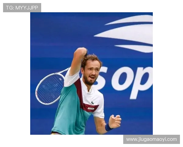 新秀爆冷击败名将掀起赛季网球热潮引发全球媒体高度关注热议风起