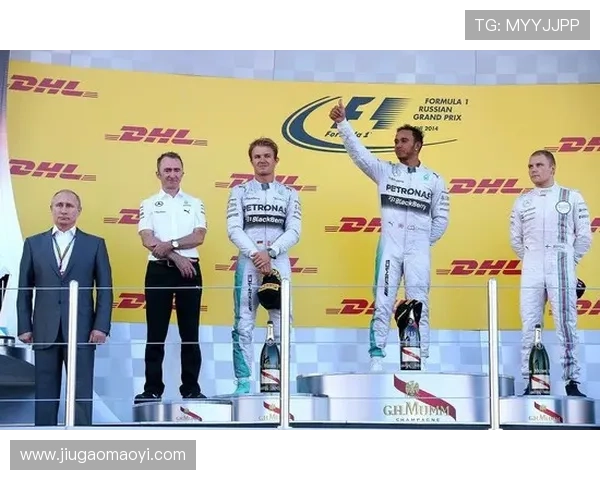 最新赛季F1车队竞争加剧引发全球车迷热议深度动态解析趋势观察