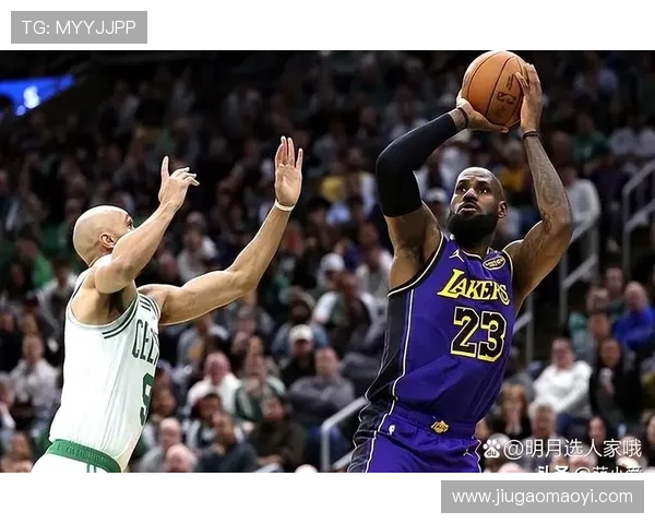 詹姆斯领衔湖人逆转击败勇士 杜兰特伤退太阳不敌快船