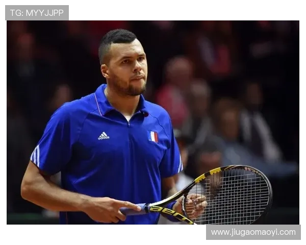 费德勒退役后首次亮相慈善赛 网球界传奇再聚首共同为公益助力